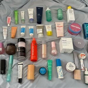 40 Piece Bundle of Skincare